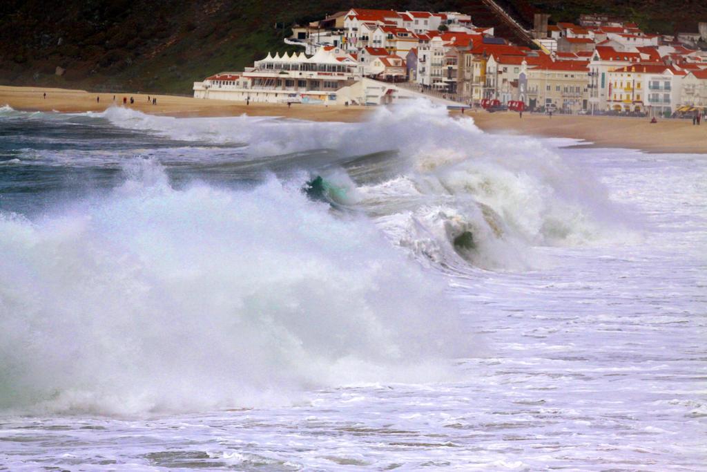 Casa Da Liberdade Em Nazare Villa Bagian luar foto